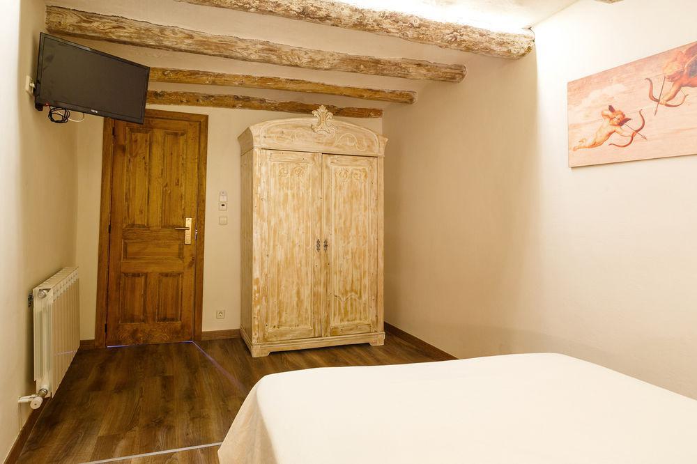 Hotel Villa San Jorge Azanúy Екстериор снимка