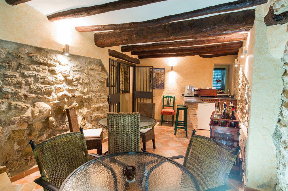 Hotel Villa San Jorge Azanúy Екстериор снимка