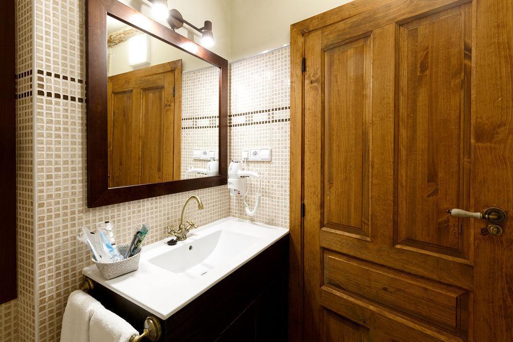 Hotel Villa San Jorge Azanúy Екстериор снимка